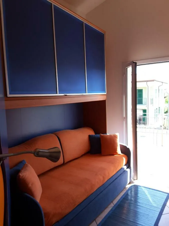 La Strelitzia Cervo Mare Apartment 0*,